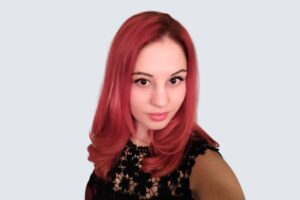 Andreea Tudose - Broker de credite iFink Finance - Primul hub de finantare inteligienta