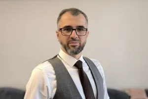 Dumitru Iurtuc Boincean - broker de credite, leasing și consultant finantare firme iFink! Finance in brasov