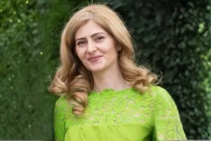 Luminița Viciu - broker de credite bucuresti iFink! Finance