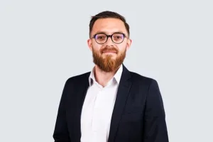 Teodor Alupoaei broker de credite si leasing ifink - primul hub de finantare inteligenta