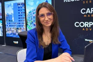 Laura Mega - Broker de credite iFink Finance in București si Iași
