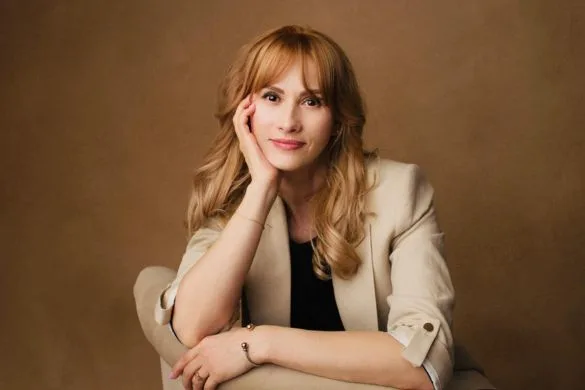 Cristina Enache - broker de credite, leasing și consultant de finantare firme in Bucuresti si Cluj Napoca iFink! Finance