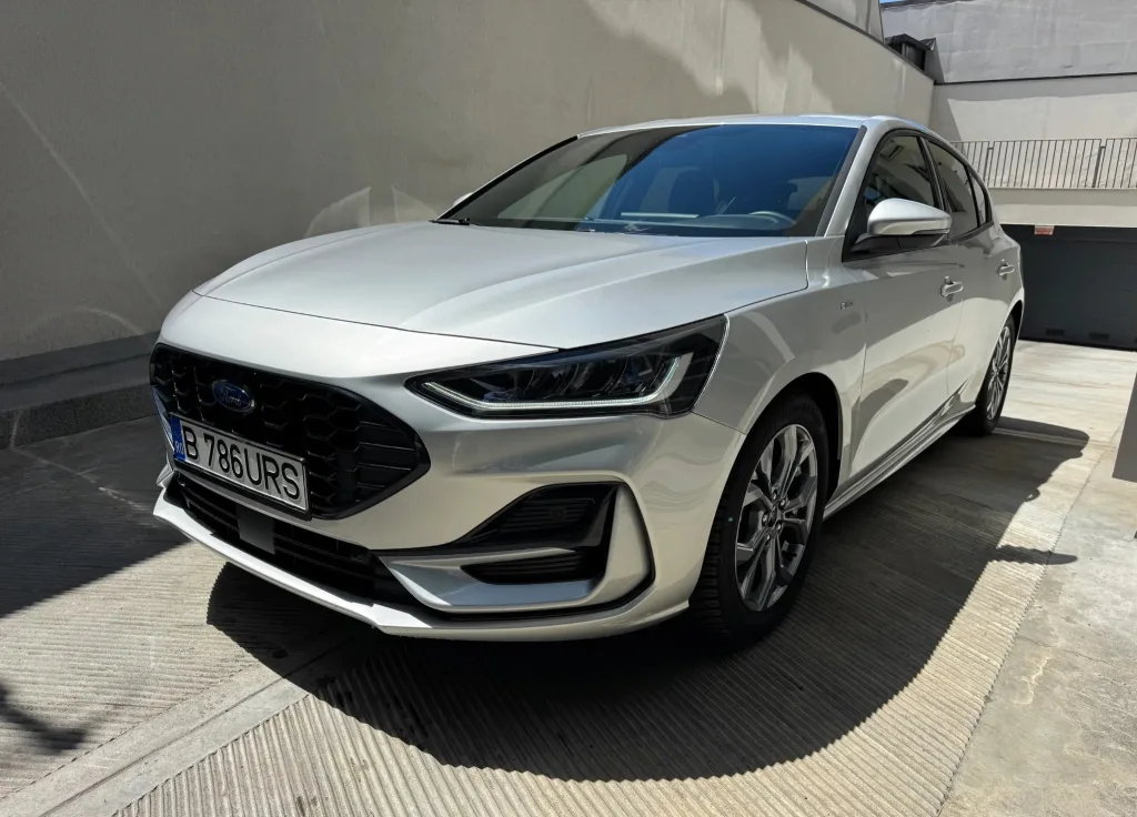 Finantare leasing Ford Focus 1.5 EcoBlue ST Line Business - ursu automotive - ifink finance